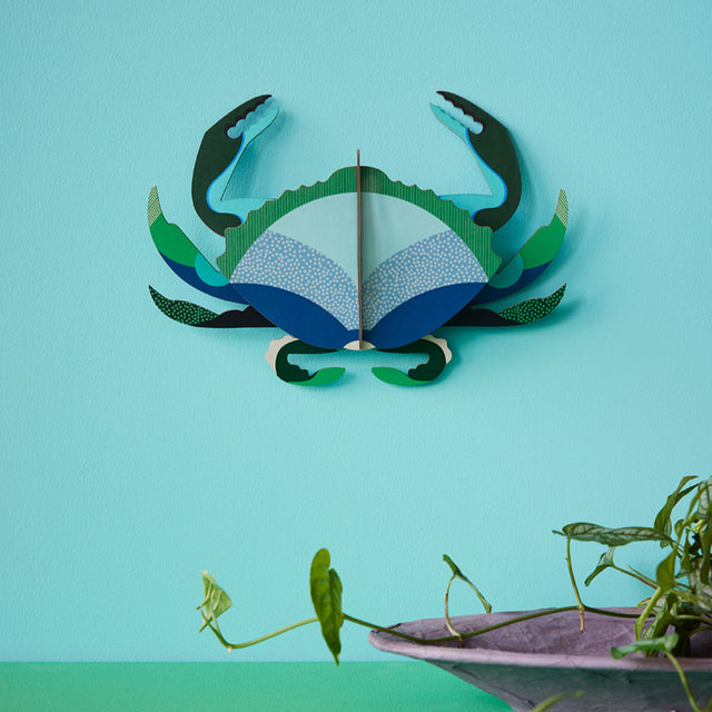 Wanddeko AQUAMARINE CRAB | Bunte Krabbe aus Karton für die Wand |