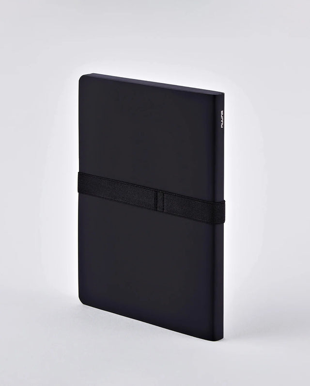 Notizbuch Not White L „Black“ | Nuuna
