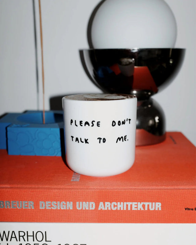 Porzellanbecher "PLEASE DON'T TALK TO ME" | YAHYA STUDIO