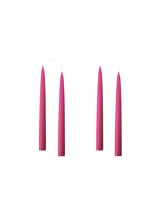 Konische Stabkerze in Cerise, 20 Zentimeter hoch